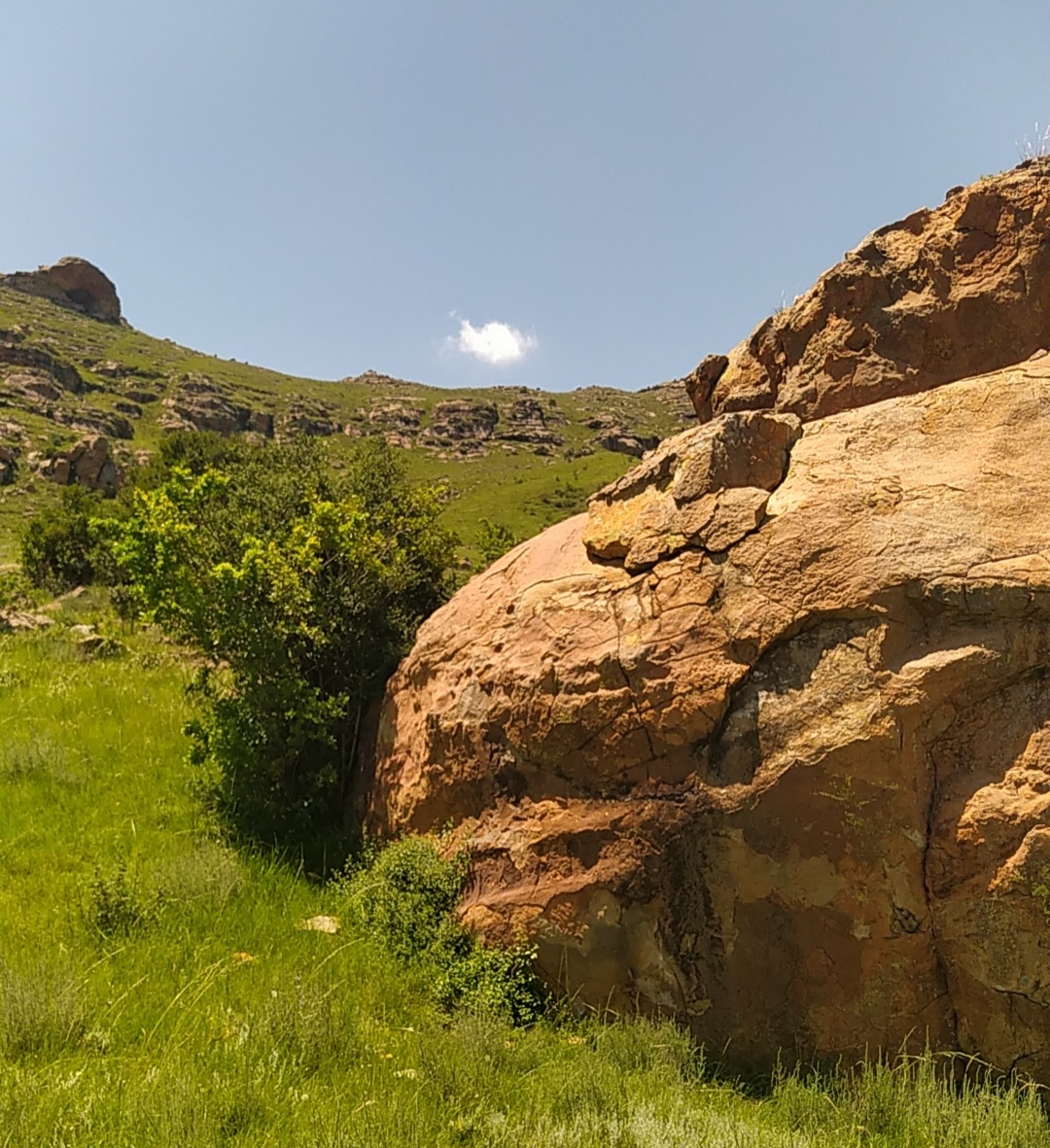 Fun Mental Health: Hiking Thaba Bosiu